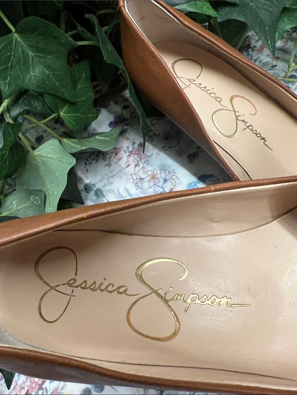 Jessica Simpson Tan Round-Toe Pumps - Picture 2 of 13
